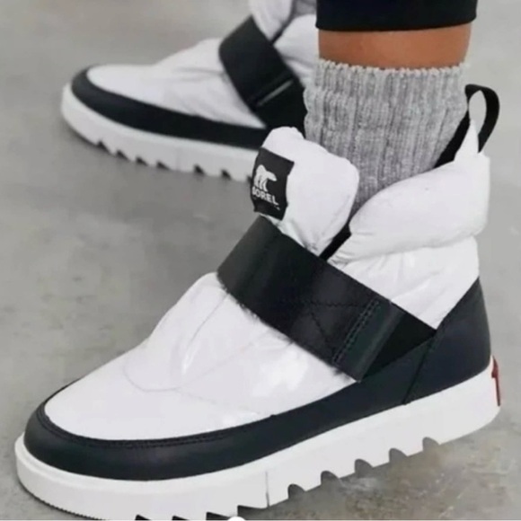 Sorel Shoes - SOREL Joan Of Arctic Next Lite Strap Puffy Boot 7